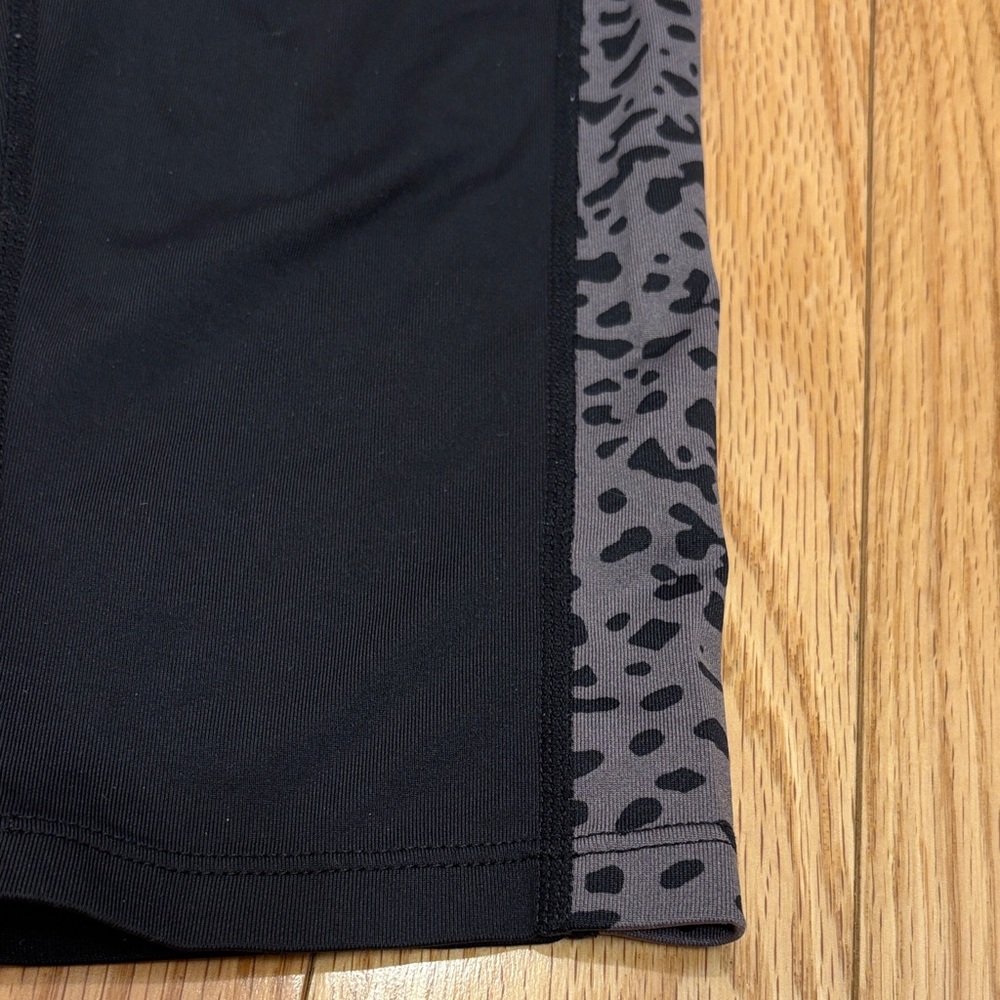 Calvin Klein Performance Black Leggings with Gray Pattern